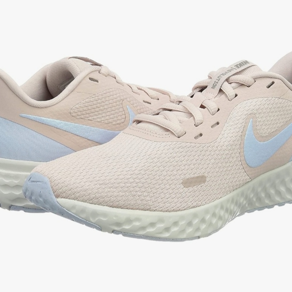 Nike Revolution 5 Women's Running Shoes (Barely Rose/Hydrogen Blue) BQ3207-604